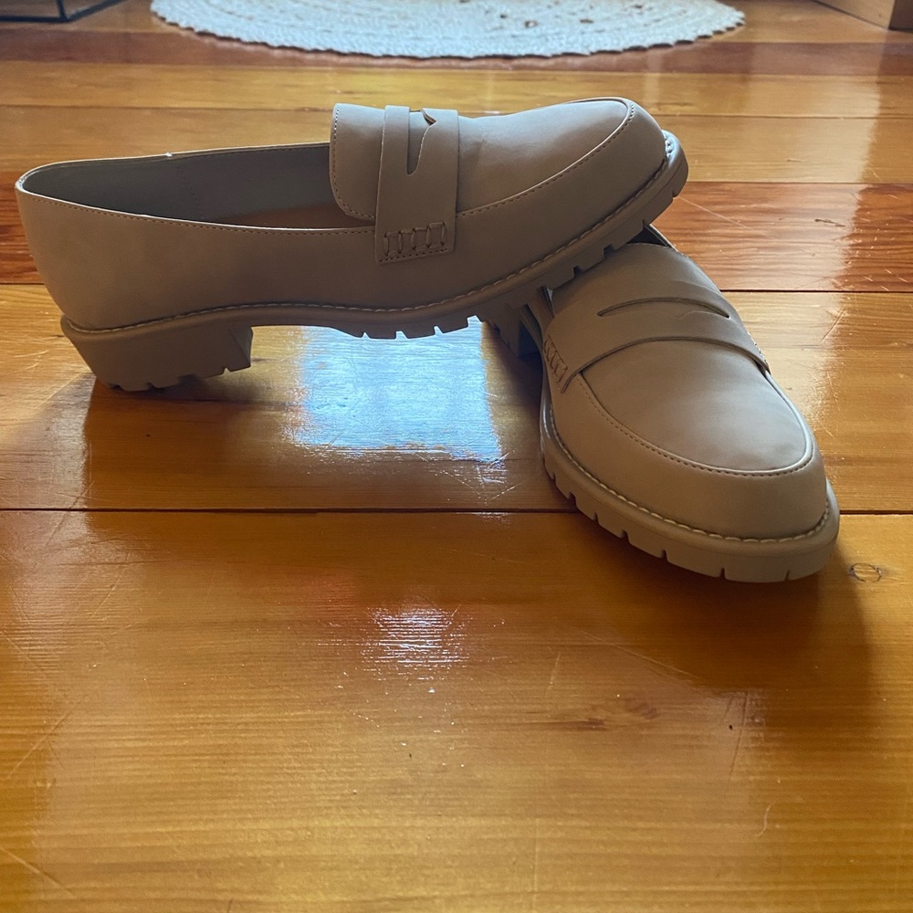 Dolce Vita loafers